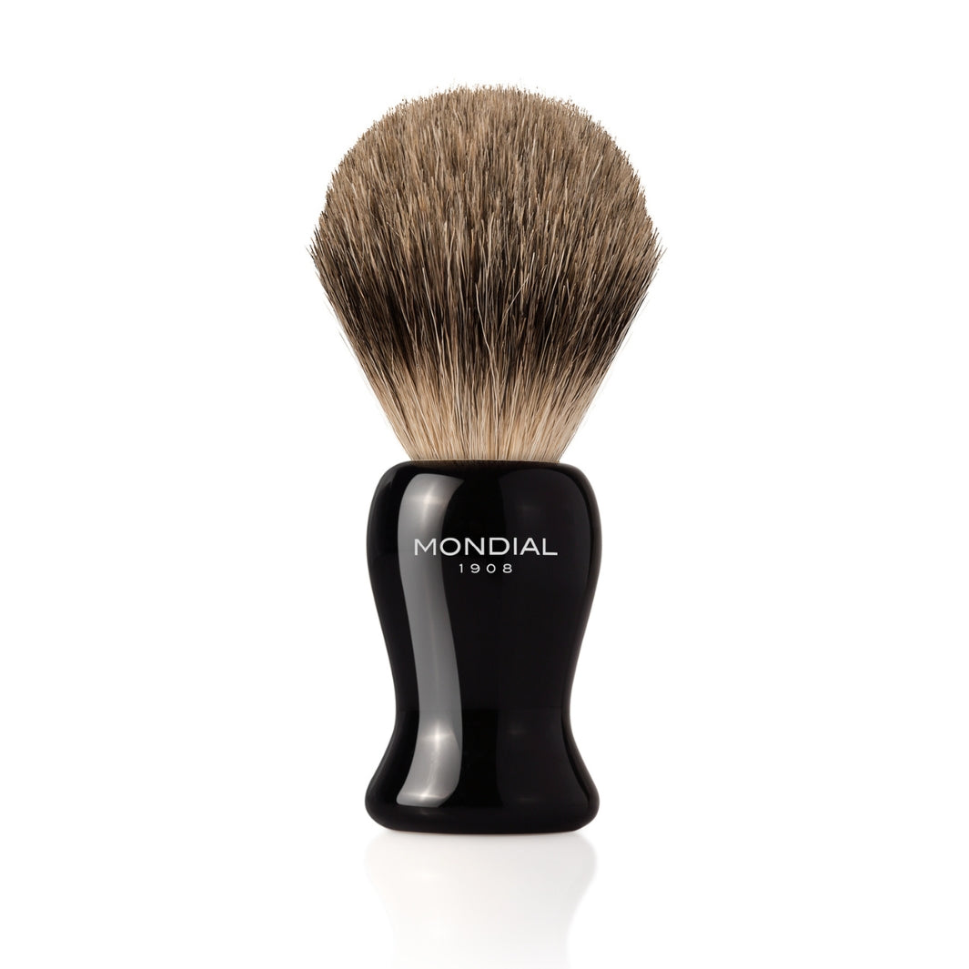 'Gibson' Black Resin Brush with Best Badger: Medium.
