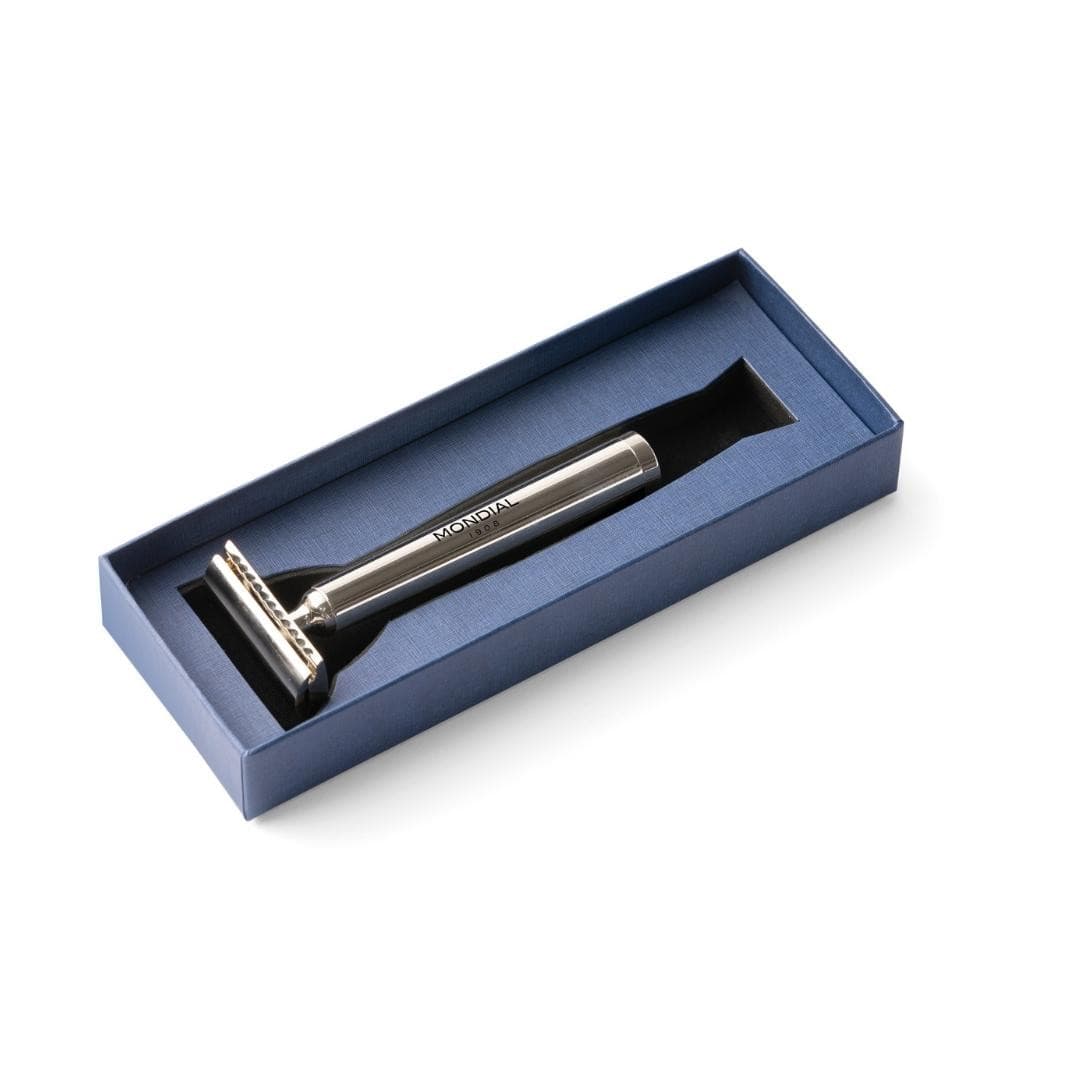 'Vespucci' Safety Razor with Handle in Shiny Nickel Metal.