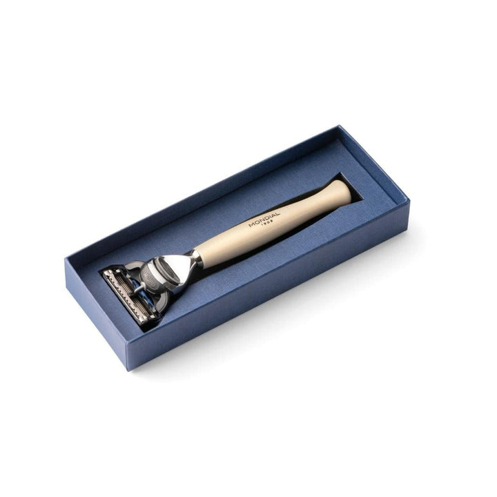 'Baylis' Cartridge Razor Handle in Ivory Resin.